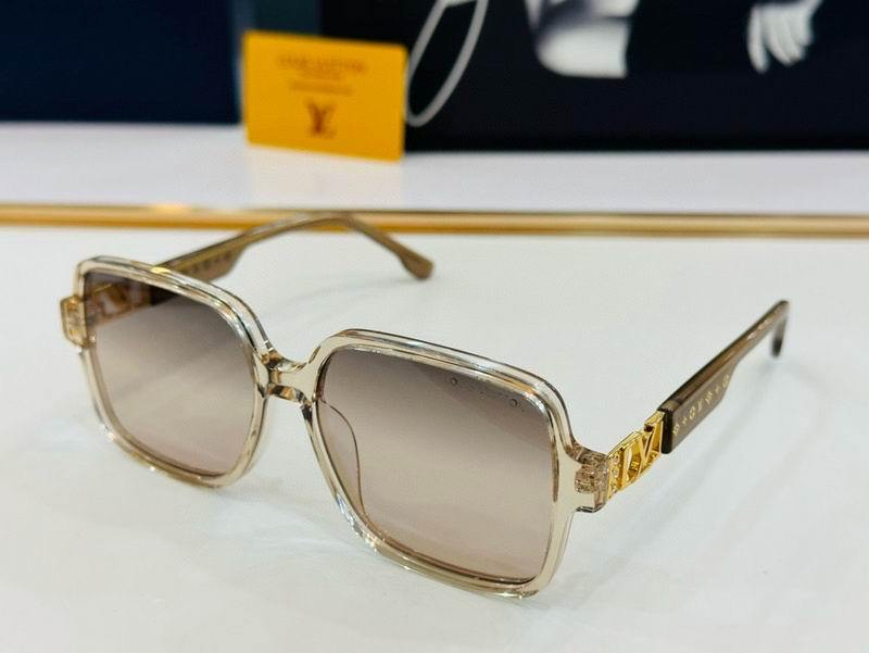 LV Sunglasses 892